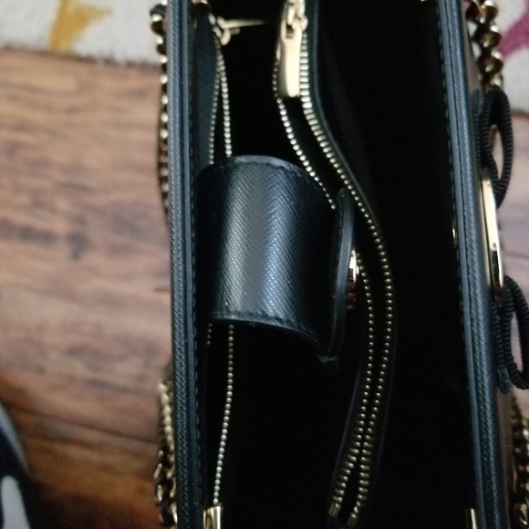 Salvatore Ferragamo Black Bow Tote Bag - Picture 2 of 8